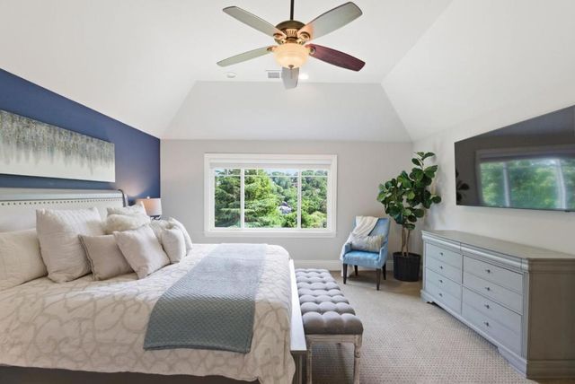 496 Summit Drive, Redwood City, CA 94062