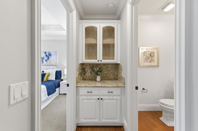 496 Summit Drive, Redwood City, CA 94062