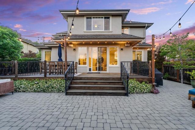 496 Summit Drive, Redwood City, CA 94062