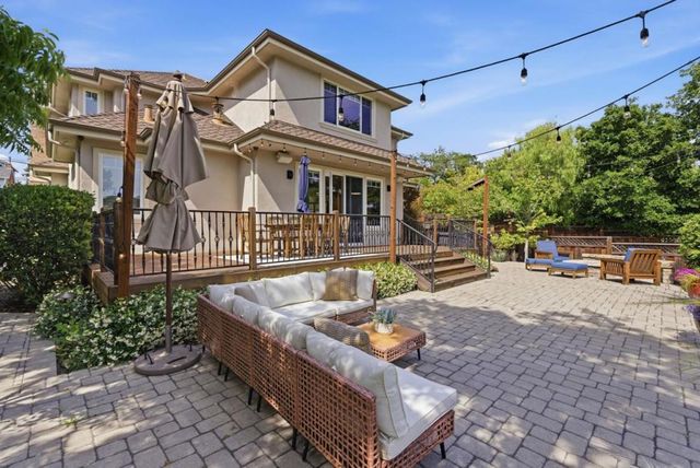 496 Summit Drive, Redwood City, CA 94062