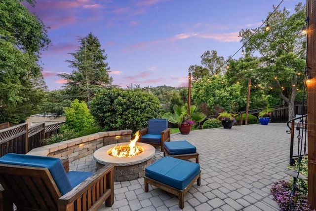 496 Summit Drive, Redwood City, CA 94062