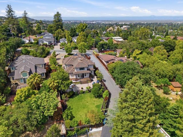 496 Summit Drive, Redwood City, CA 94062