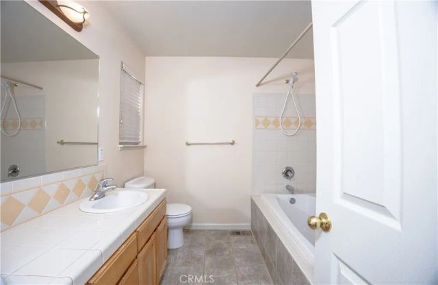 15518 Little Peak, Hidden Valley Lake, CA 95467