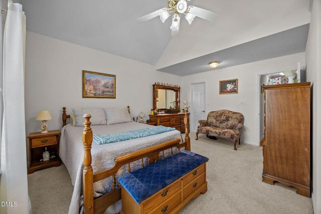 112 S Lakeside Drive, Smithfield, NC 27577