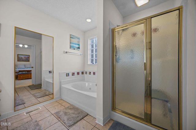 112 S Lakeside Drive, Smithfield, NC 27577