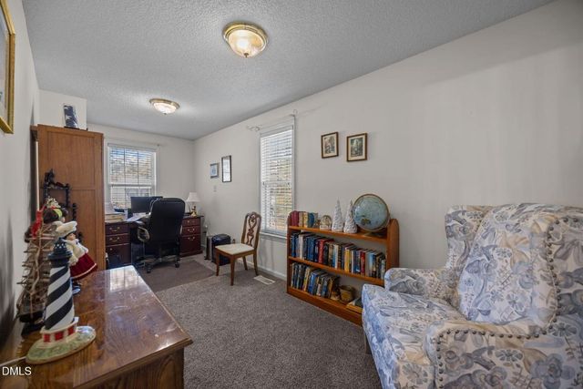 112 S Lakeside Drive, Smithfield, NC 27577