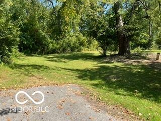 3033 Sapphire Boulevard, Indianapolis, IN 46268