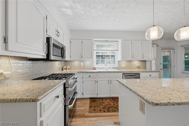 5826 Garth Circle NW, Canton, OH 44718