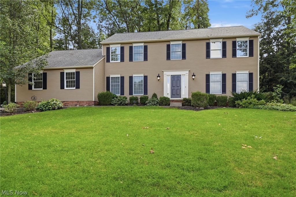 5826 Garth Circle NW, Canton, OH 44718