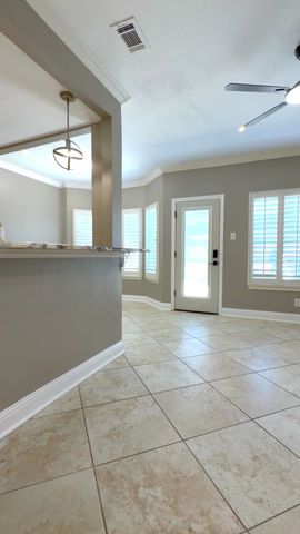 625 Trailwood Court, Garland, TX 75043