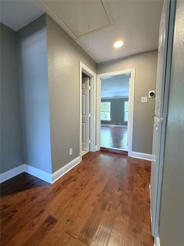 625 Trailwood Court, Garland, TX 75043