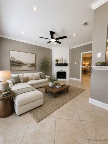 625 Trailwood Court, Garland, TX 75043