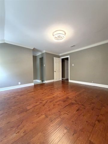 625 Trailwood Court, Garland, TX 75043