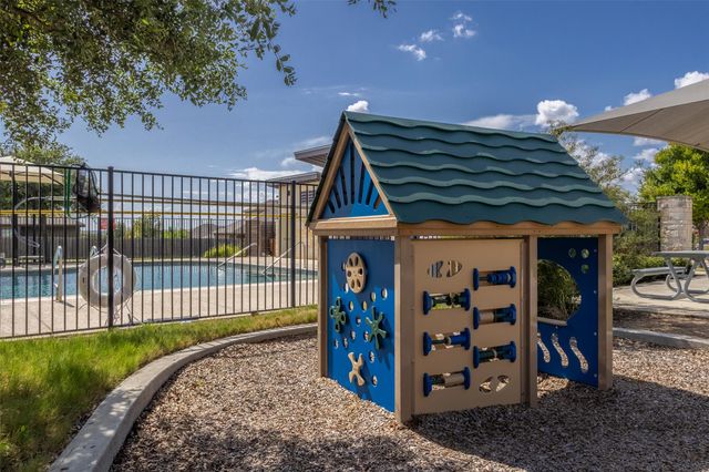 7225 Ranchito DR, Austin, TX 78744