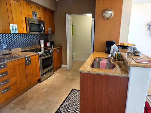 1755 E Hallandale Beach Blvd 305E, Hallandale Beach, FL 33009