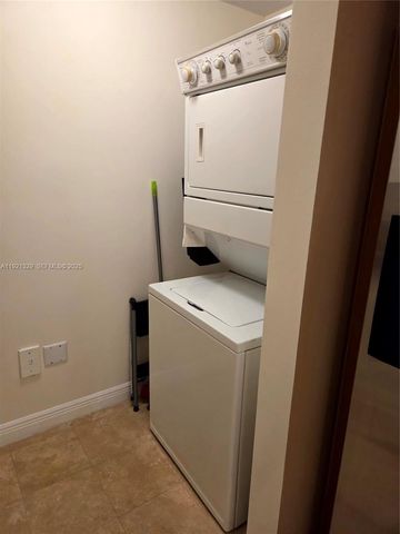 1755 E Hallandale Beach Blvd 305E, Hallandale Beach, FL 33009