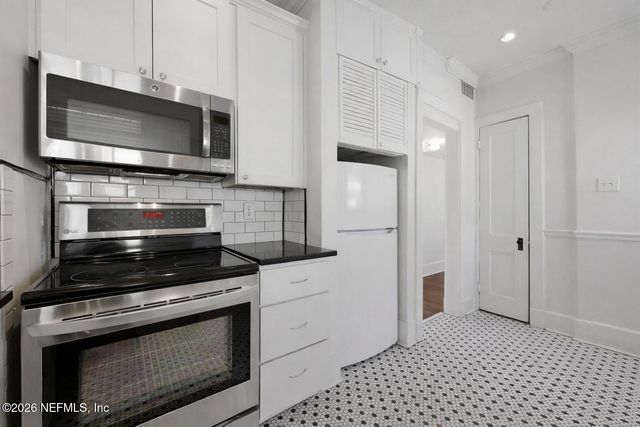 1625 SEMINOLE Road 1625, Jacksonville, FL 32205