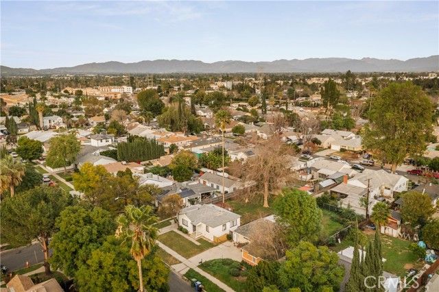 6916 Wystone Avenue, Reseda (los Angeles), CA 91335