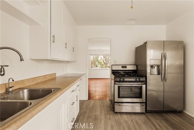 6916 Wystone Avenue, Reseda (los Angeles), CA 91335