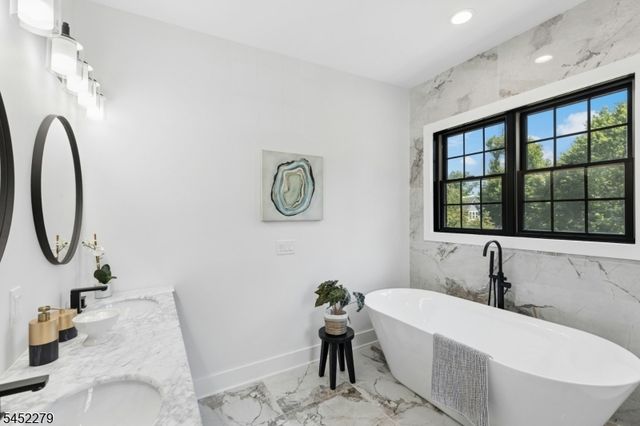 306 Orange Ave, Cranford Twp., NJ 07016
