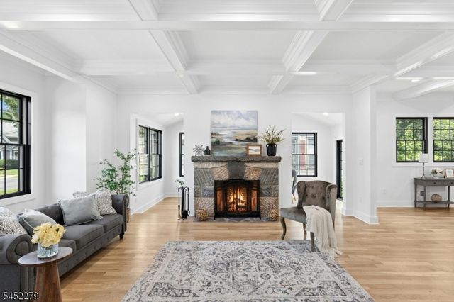 306 Orange Ave, Cranford Twp., NJ 07016
