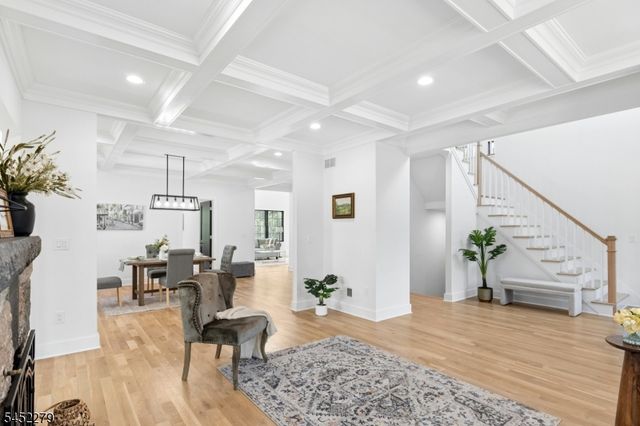 306 Orange Ave, Cranford Twp., NJ 07016