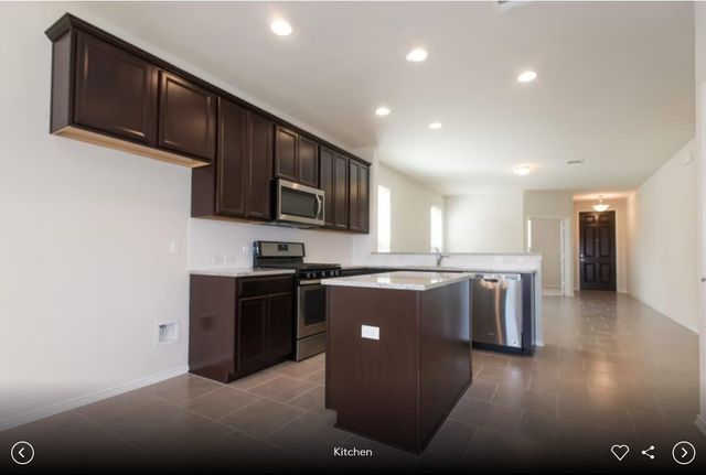 256 Elk Ave, San Marcos, TX 78666