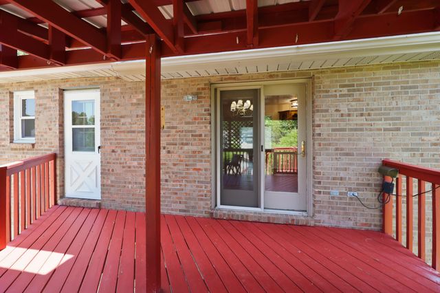 312 Castle Boulevard, Paris, KY 40361