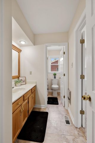 312 Castle Boulevard, Paris, KY 40361