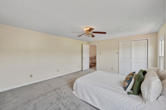 312 Castle Boulevard, Paris, KY 40361