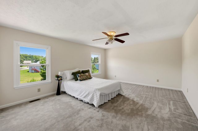 312 Castle Boulevard, Paris, KY 40361