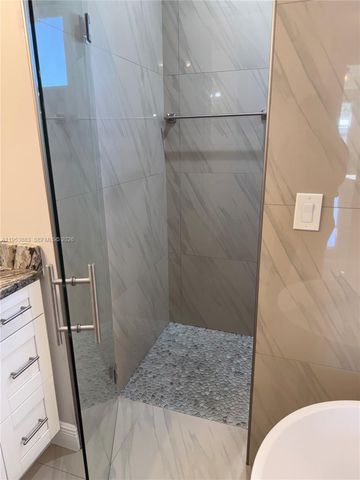 3013 4th ST W, Lehigh Acres, FL 33971