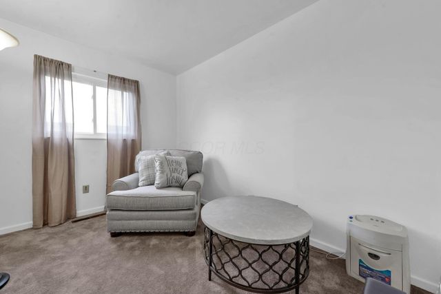 3069 Southfield Drive, Columbus, OH 43207