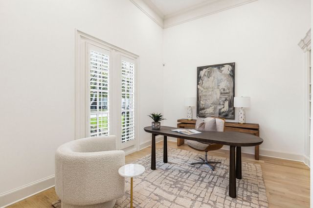 6828 Chevy Chase Avenue, Dallas, TX 75225