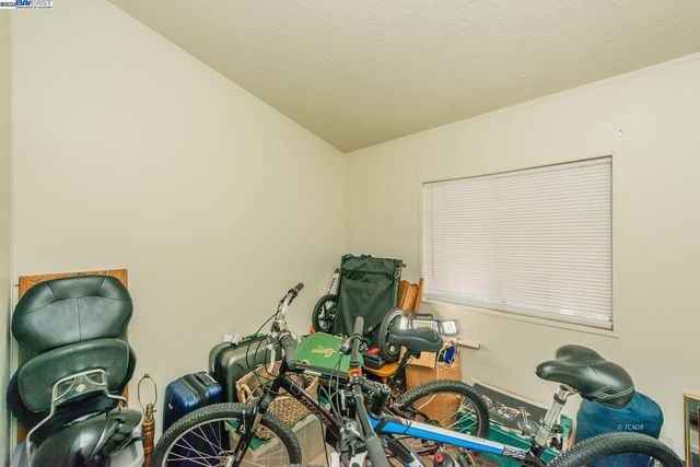 56 Horseshoe Ln., Weaverville, CA 96093