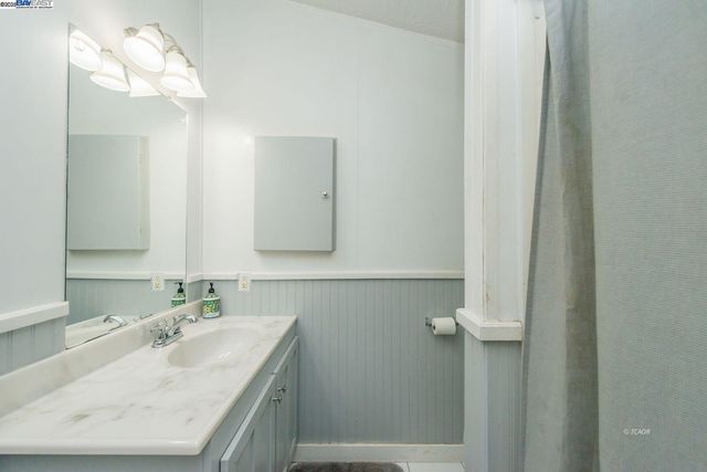 56 Horseshoe Ln., Weaverville, CA 96093