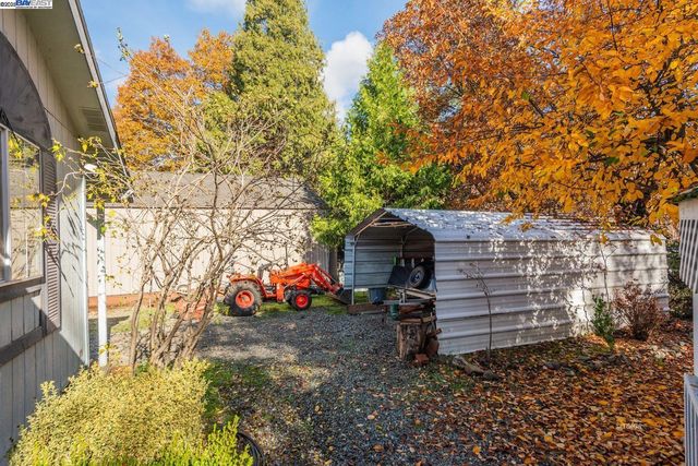 56 Horseshoe Ln., Weaverville, CA 96093