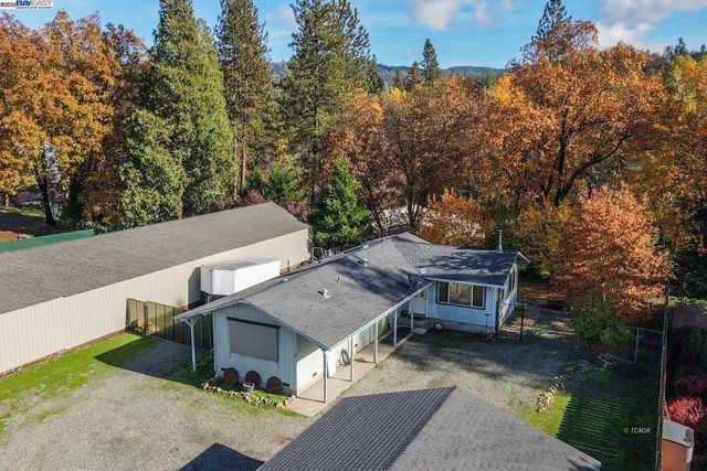 56 Horseshoe Ln., Weaverville, CA 96093