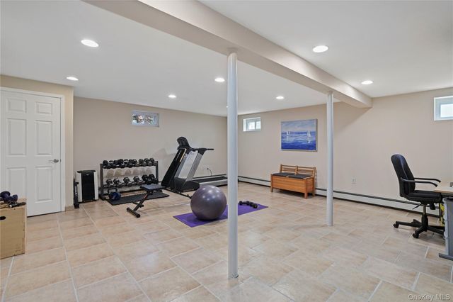 4 Northern Road, Hartsdale, NY 10530