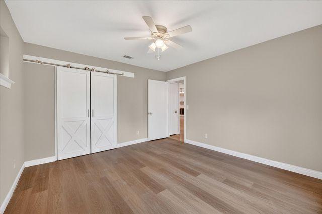 1205 Edgefield Drive, Plano, TX 75075