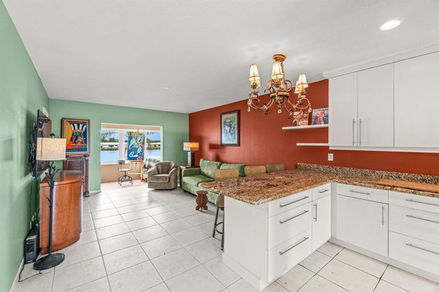 1118 Lake Terrace 217 H, Boynton Beach, FL 33426