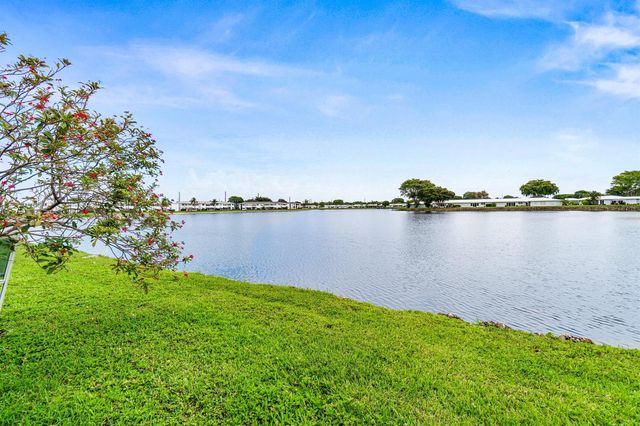 1118 Lake Terrace 217 H, Boynton Beach, FL 33426