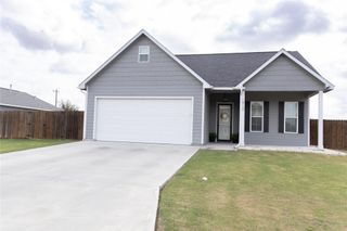 1912 Lynn Street, El Campo, TX 77437