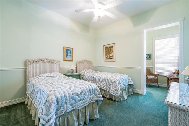 1156 Carolina Circle SW, Vero Beach, FL 32962