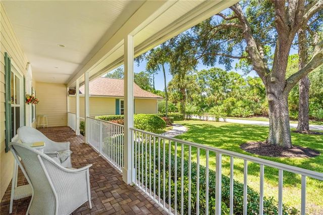 1156 Carolina Circle SW, Vero Beach, FL 32962