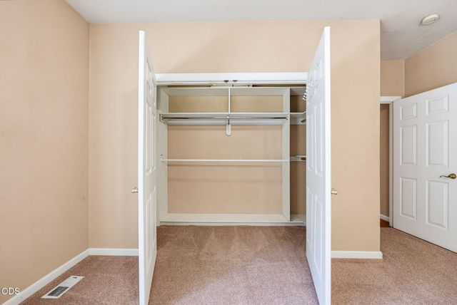 935 S 3rd Street, Jacksonville, OR 97530