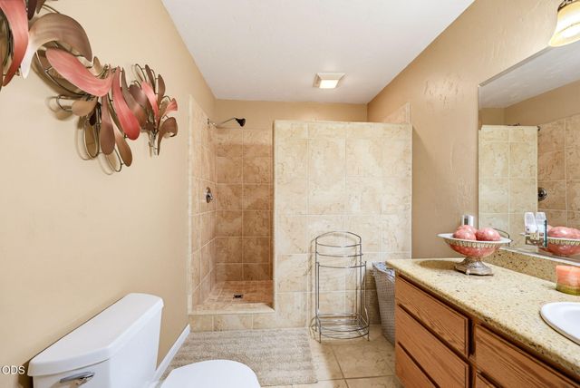 935 S 3rd Street, Jacksonville, OR 97530