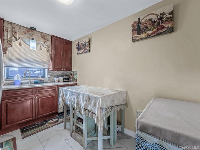 1165 E 54th Street 3s, Brooklyn, NY 11234