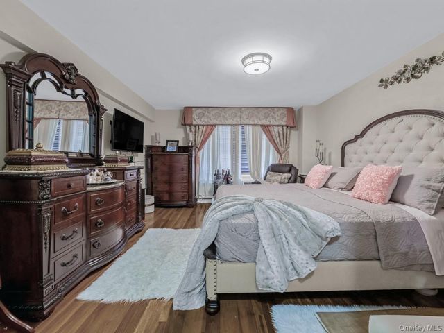 1165 E 54th Street 3s, Brooklyn, NY 11234