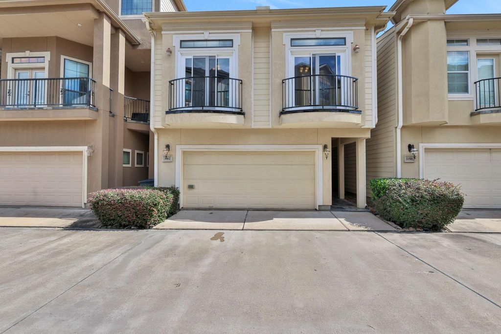 1162 Hempstead Villa Lane, Houston, TX 77008